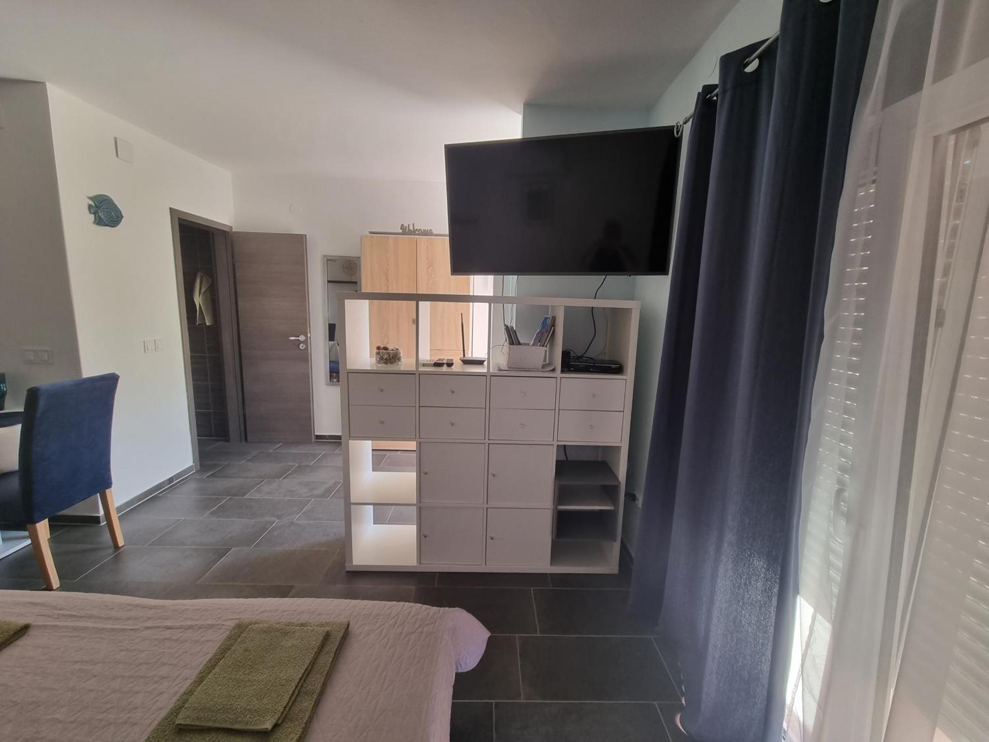 Apartment Leni